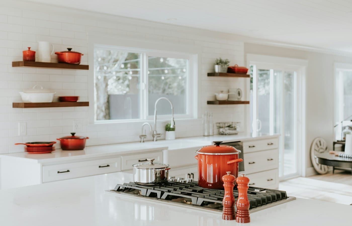 Peppermill beside cooking pots