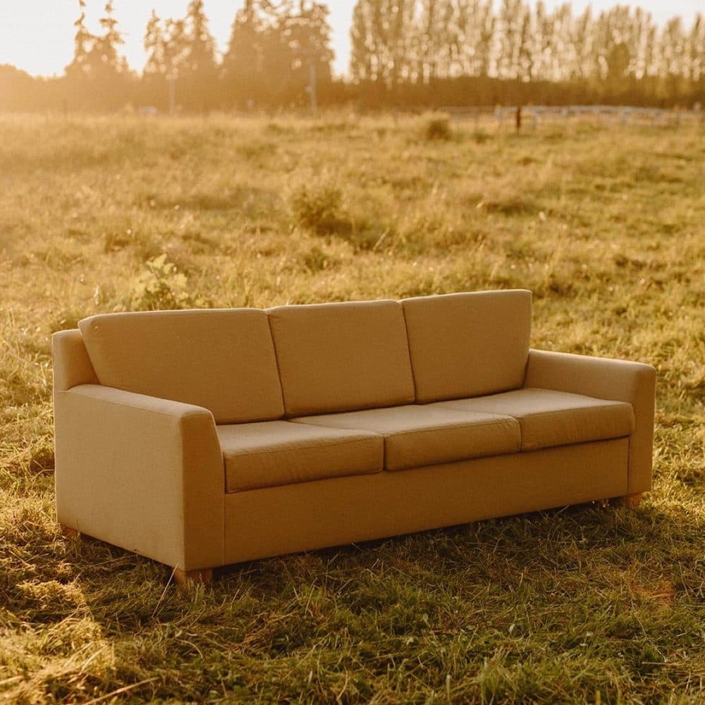 Savvy Rest Verona Sofa